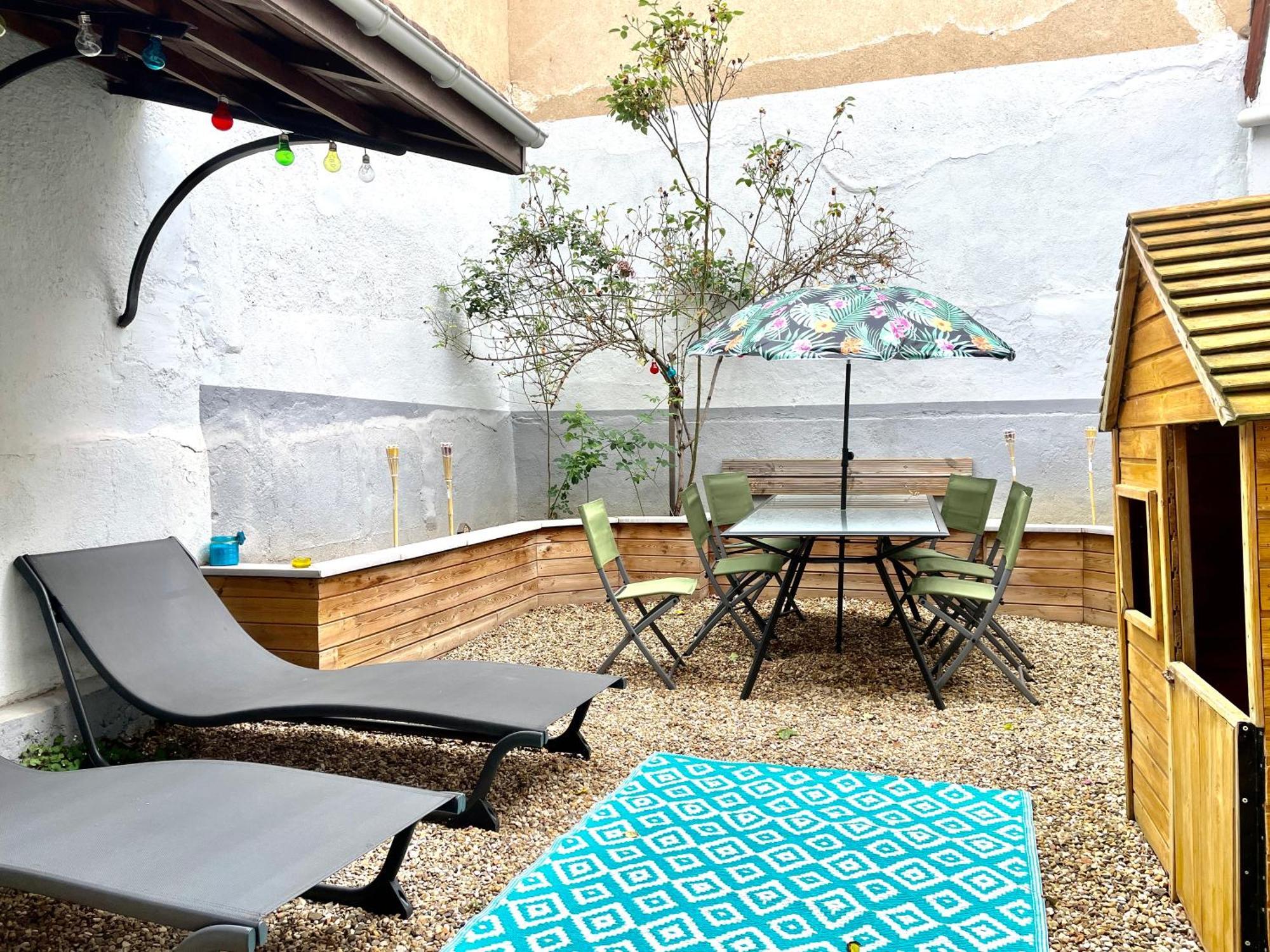Le Petit Jardinet De Tarare Apartment Ngoại thất bức ảnh